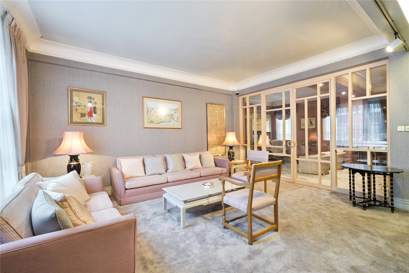 3 Bedroom Flat / Apartment for Sale in George Street London W1H