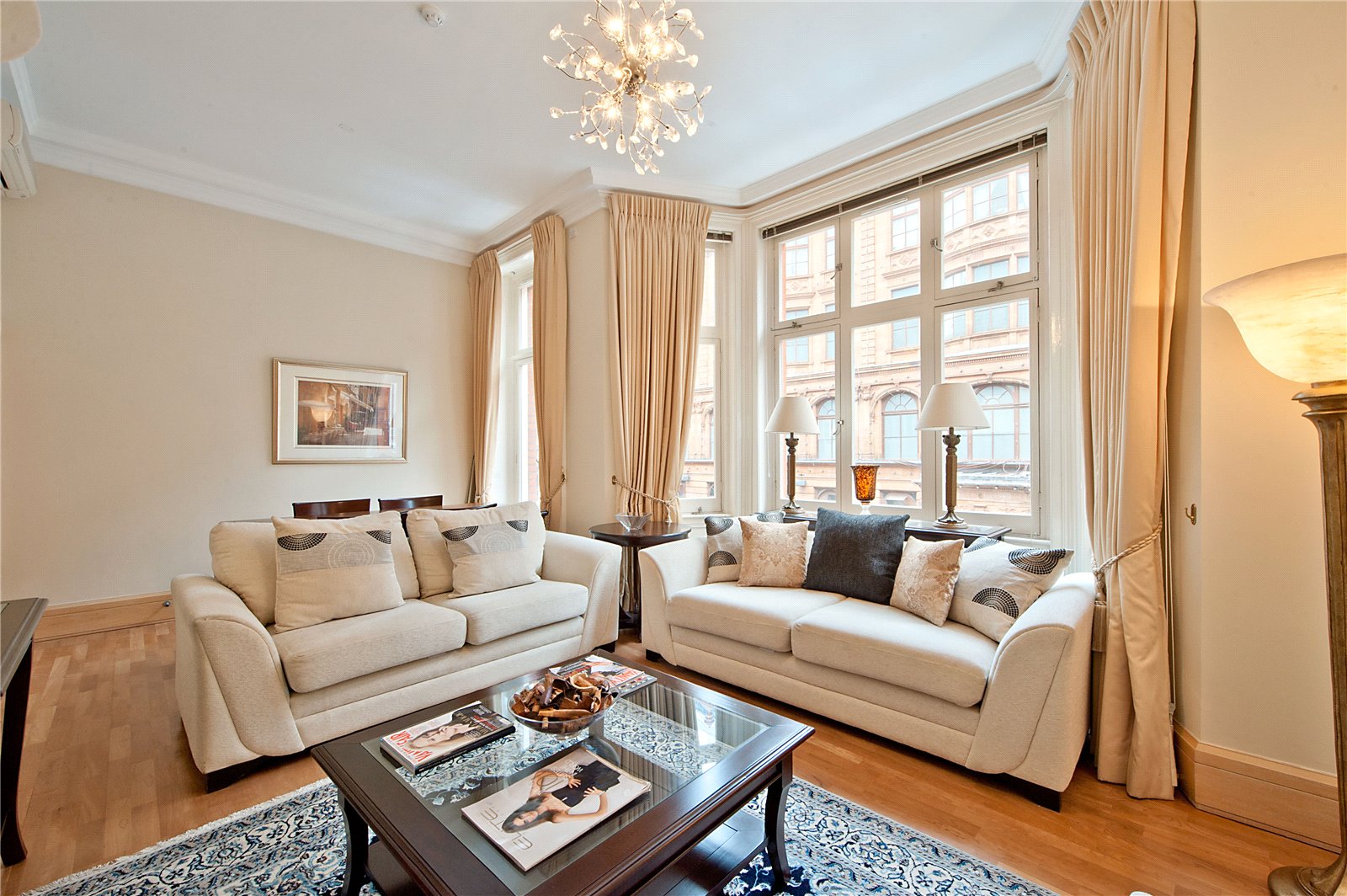 2 Bedroom Flat / Apartment for Sale in Hans Road London SW3